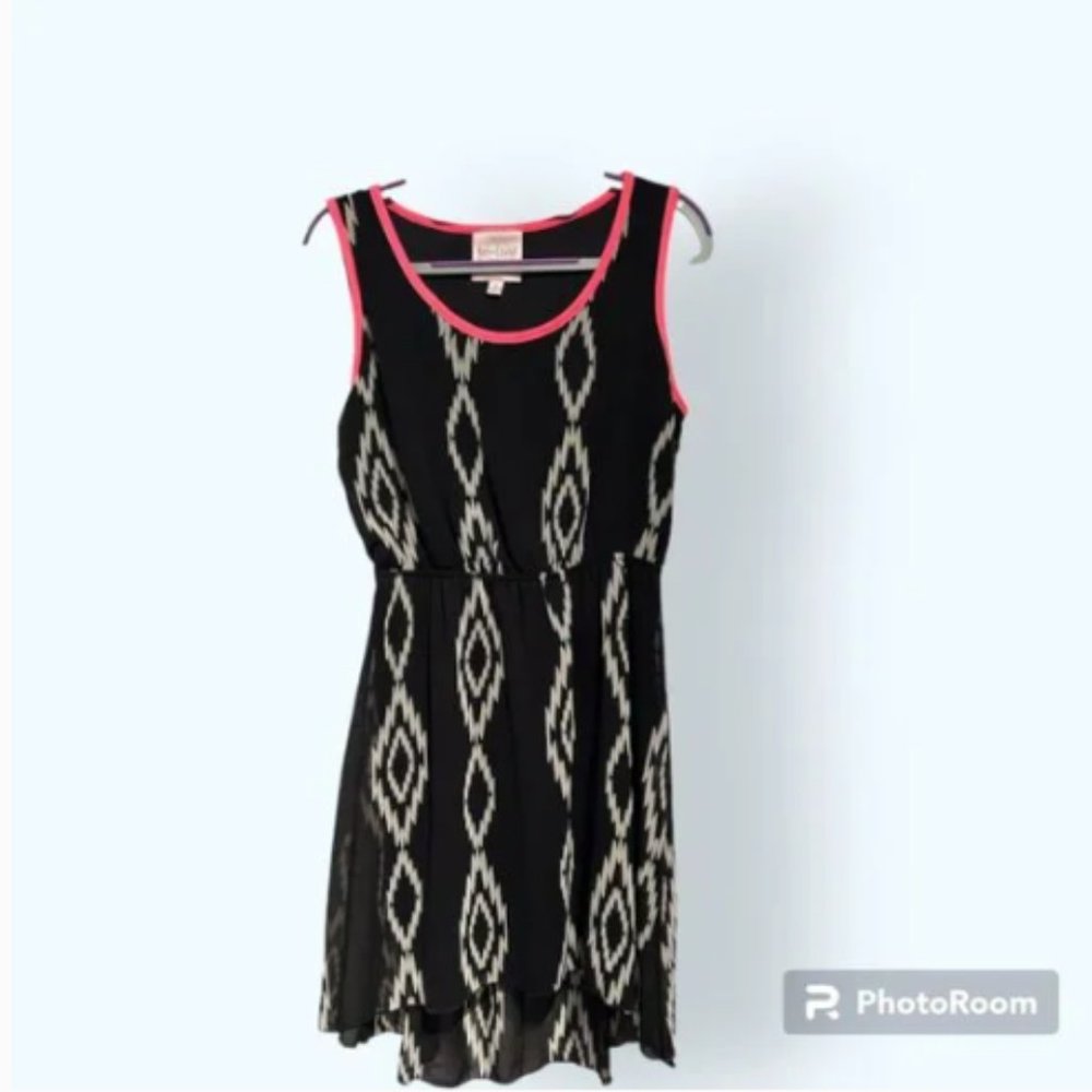EUC Romeo & Juliet Couture Medium Sized Dress